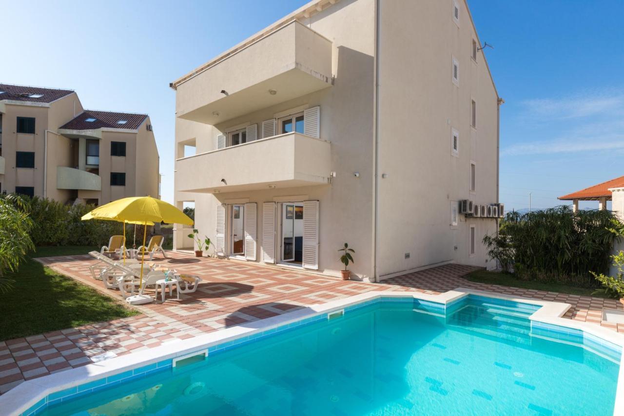 Apartments Veramenta Кавтат Екстериор снимка