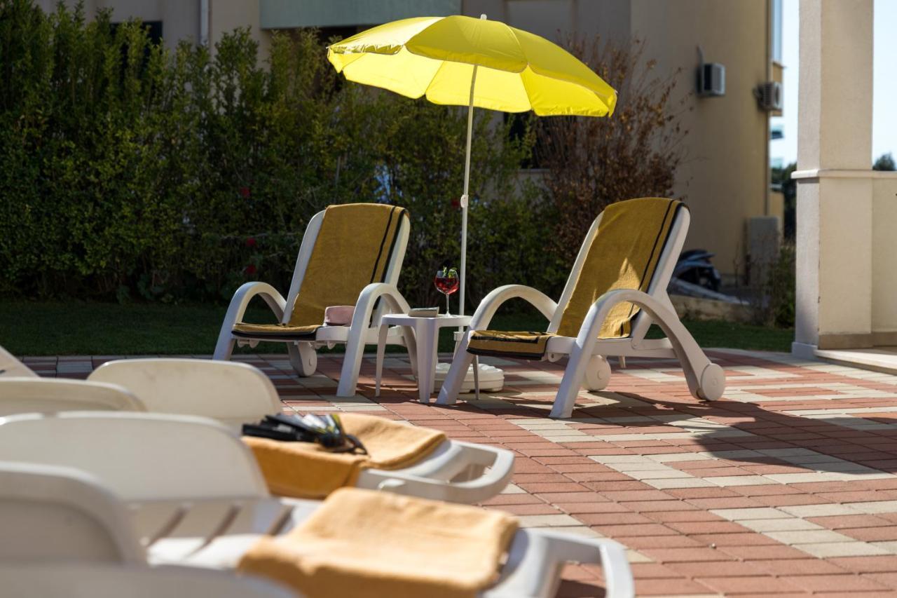 Apartments Veramenta Кавтат Екстериор снимка
